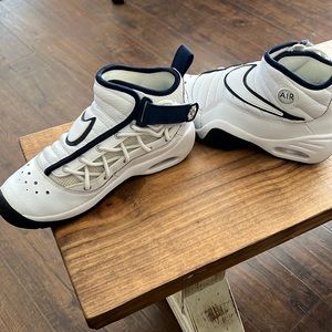 Nike Air Shake N’destrukt